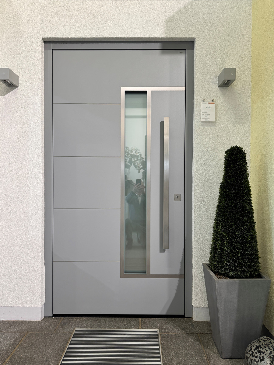 TOPIC Current_außen